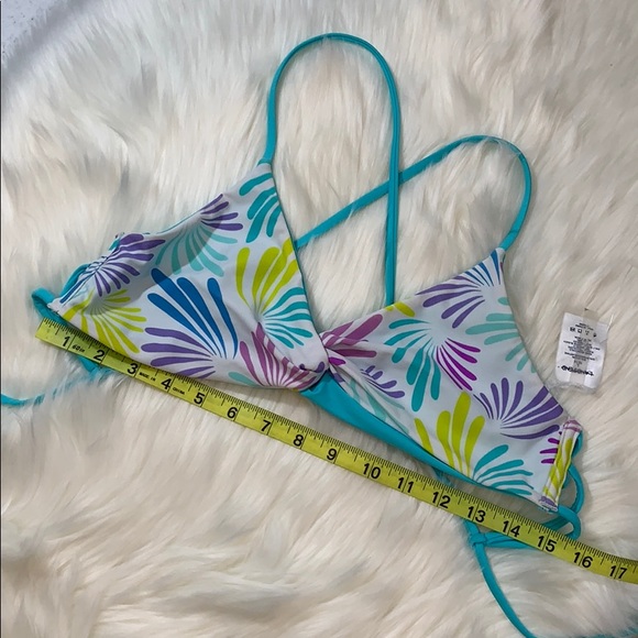 NWOT Lands end Reversible Swim top - Picture 6 of 9
